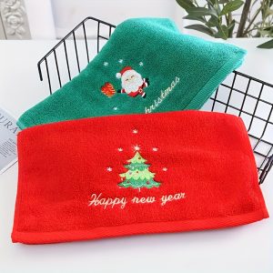 2PCS Christmas & New Year Towels Set, Holiday Themed Pure Cotton Bath and Face Towels, Soft Comfortable Absorbent Fabric, Perfect Gift, No Electricity Needed - Red & Green